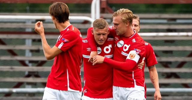 家更加期待 家更加期待