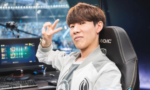 队纷纷将其 队纷纷将其