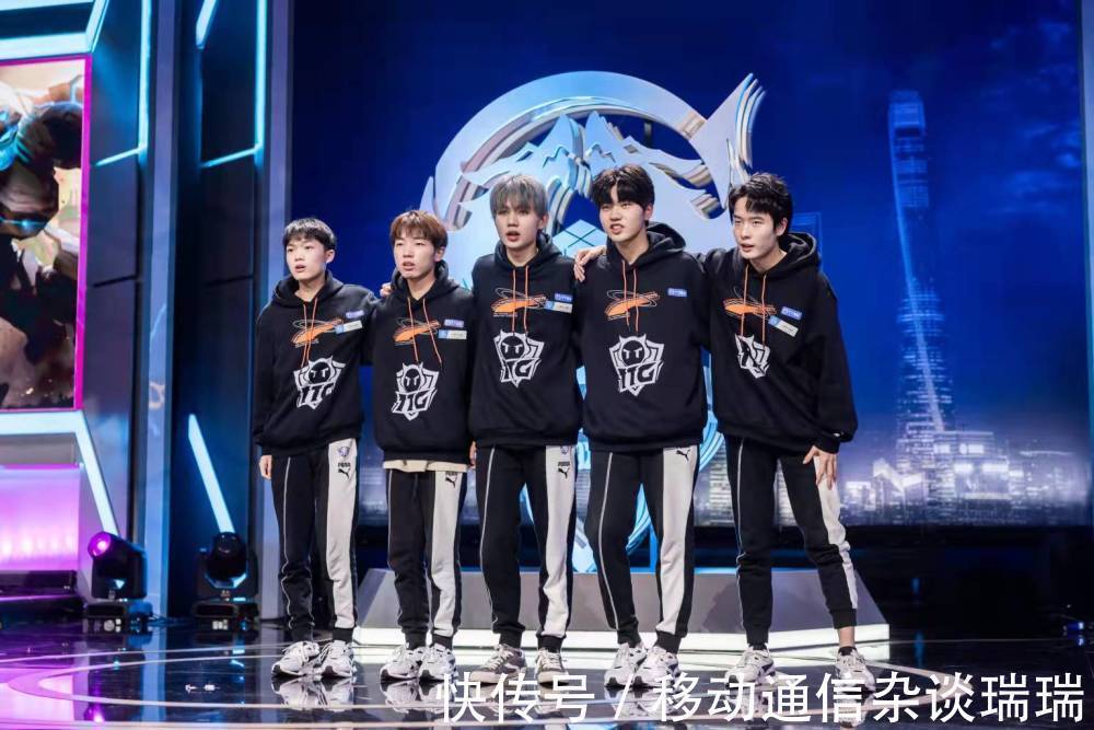 多孩子从小 多孩子从小